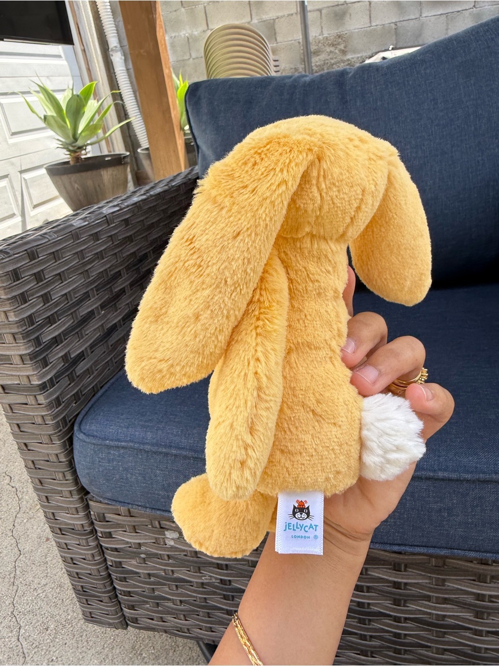 mini golden jellycat bunny - Picture 3 of 3